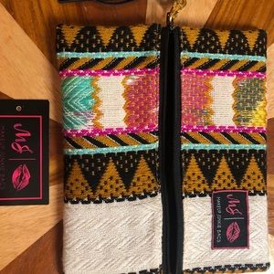 MJ-  Make Up Junkie Bag